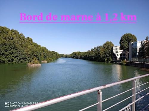 Chambre D'Hote A 13 Minutes De Disneyland Champs-Sur-Marne Kültér fotó